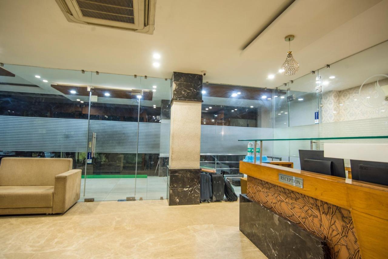 Hotel Signetic Blue Bhopal Dış mekan fotoğraf