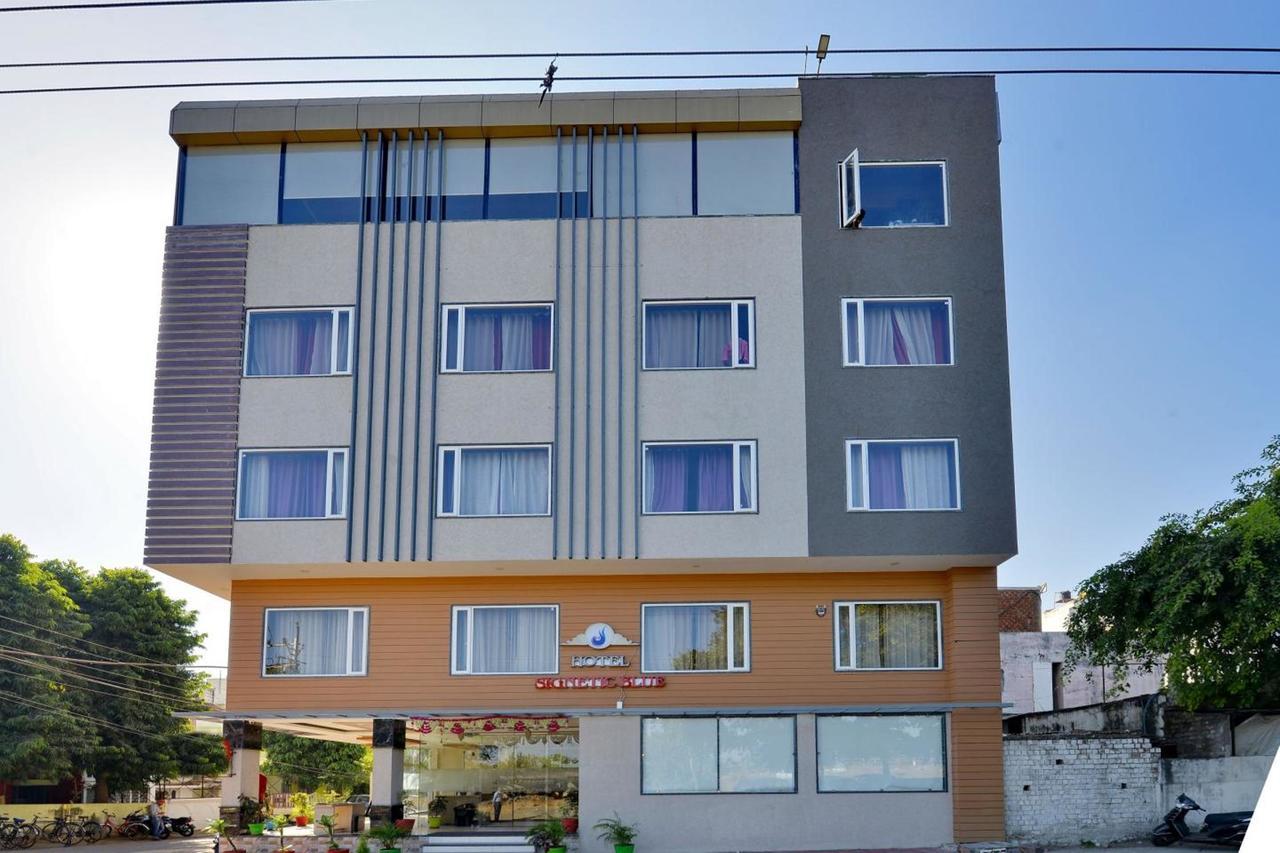 Hotel Signetic Blue Bhopal Dış mekan fotoğraf